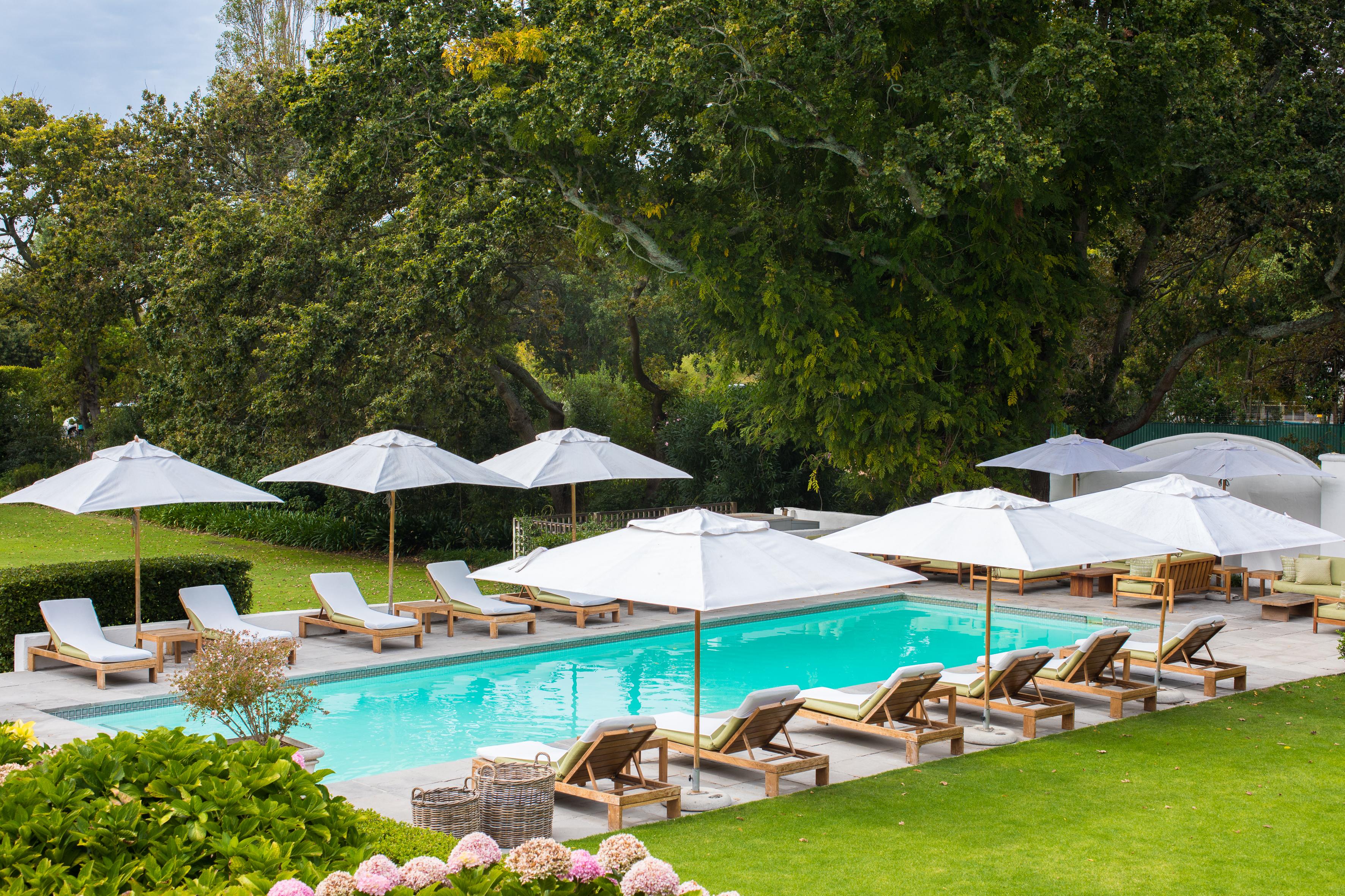 Hotel The Alphen Boutique & 5*