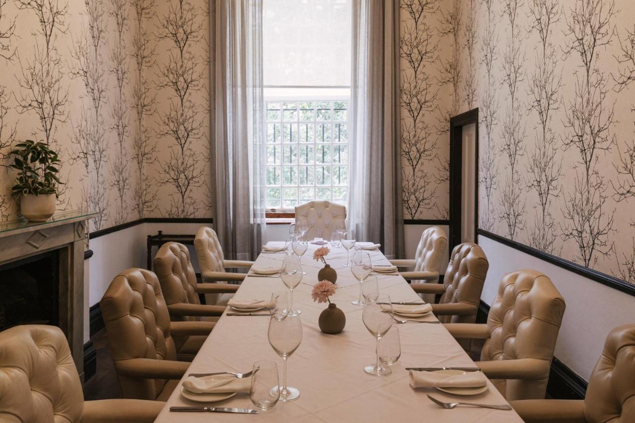 Hotel The Alphen Boutique & 5*