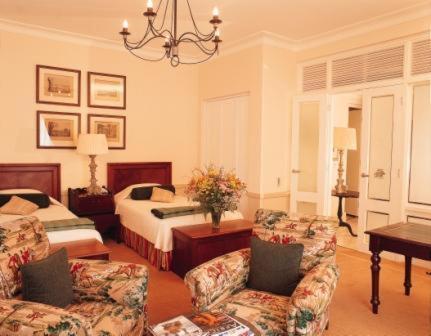 Hotel The Alphen Boutique & 5*
